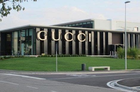 fabbrica gucci toscana